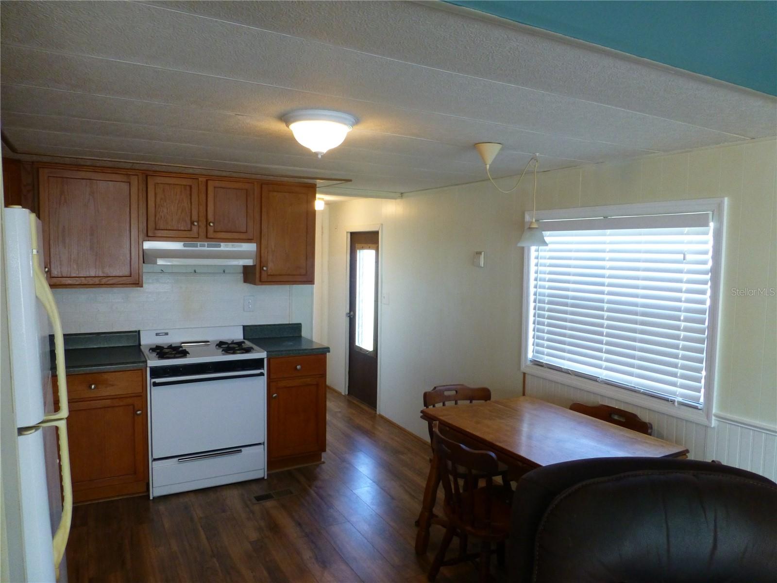 TWIN GABLES M/H PARK UNREC - Residential