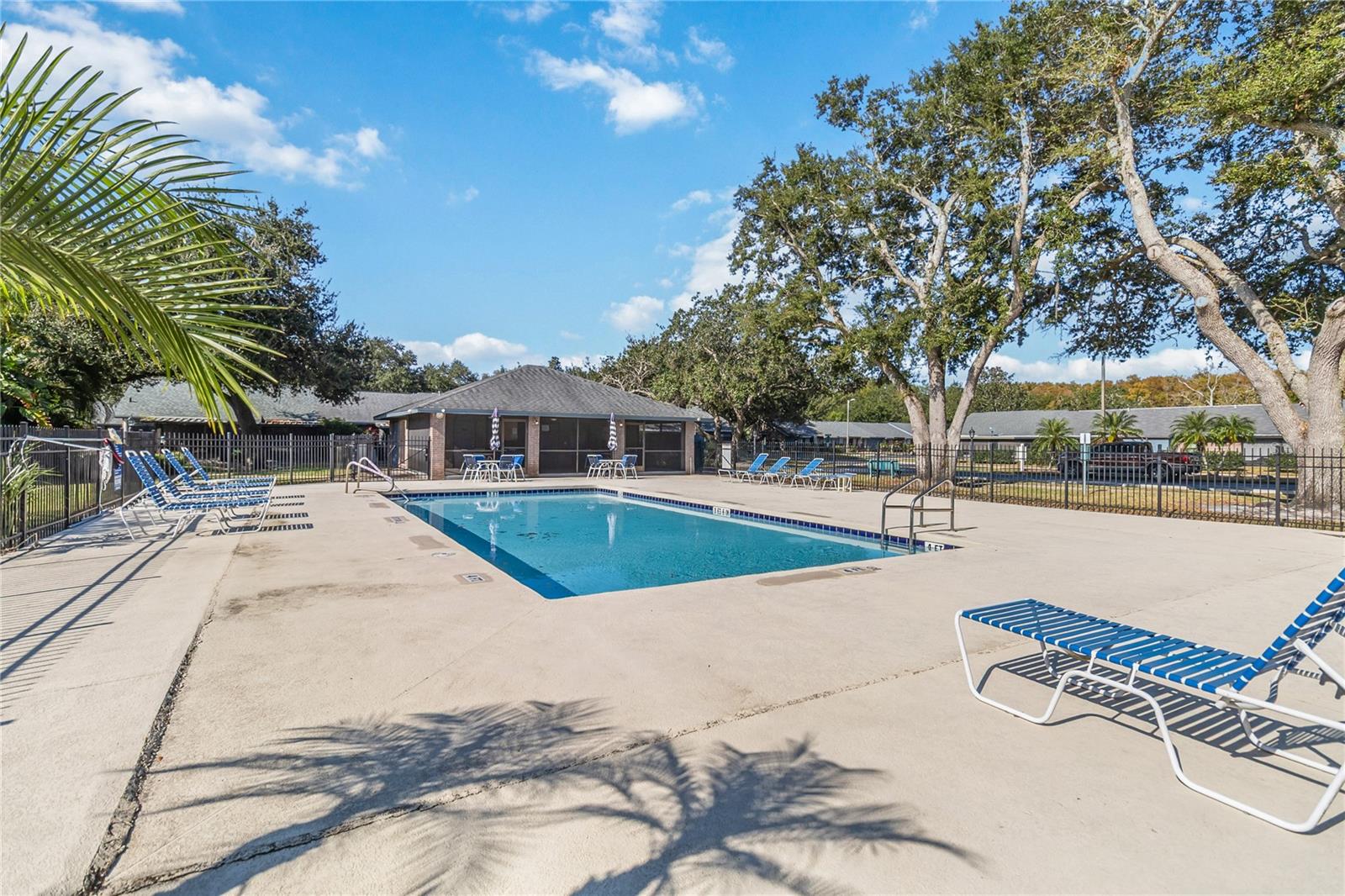 KING OAK VILLAS PH 2 2ND ADD - Residential