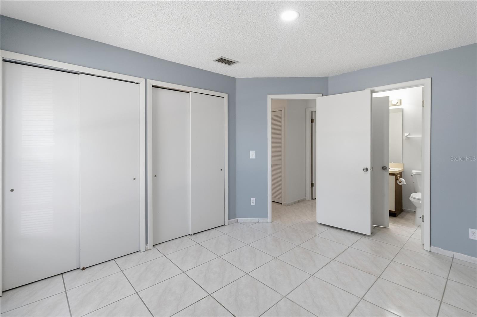 KING OAK VILLAS PH 2 2ND ADD - Residential