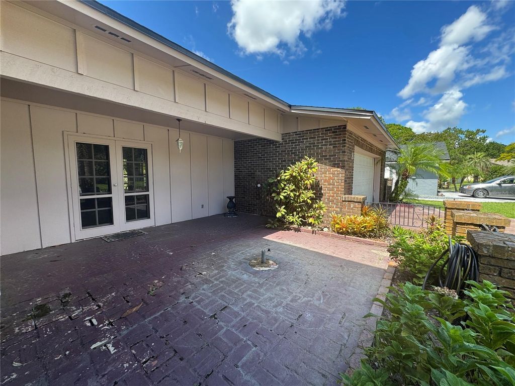 Photo of 8 Felicia Court, Palm Coast, FL 32137 (MLS # FC311942)