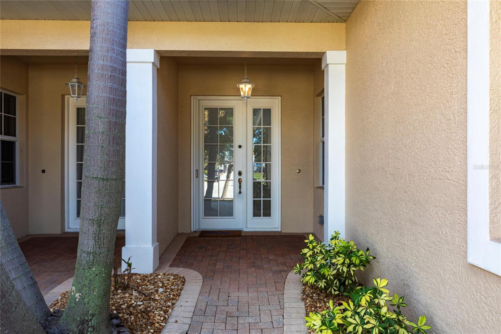 180 HIBISCUS DRIVE 112