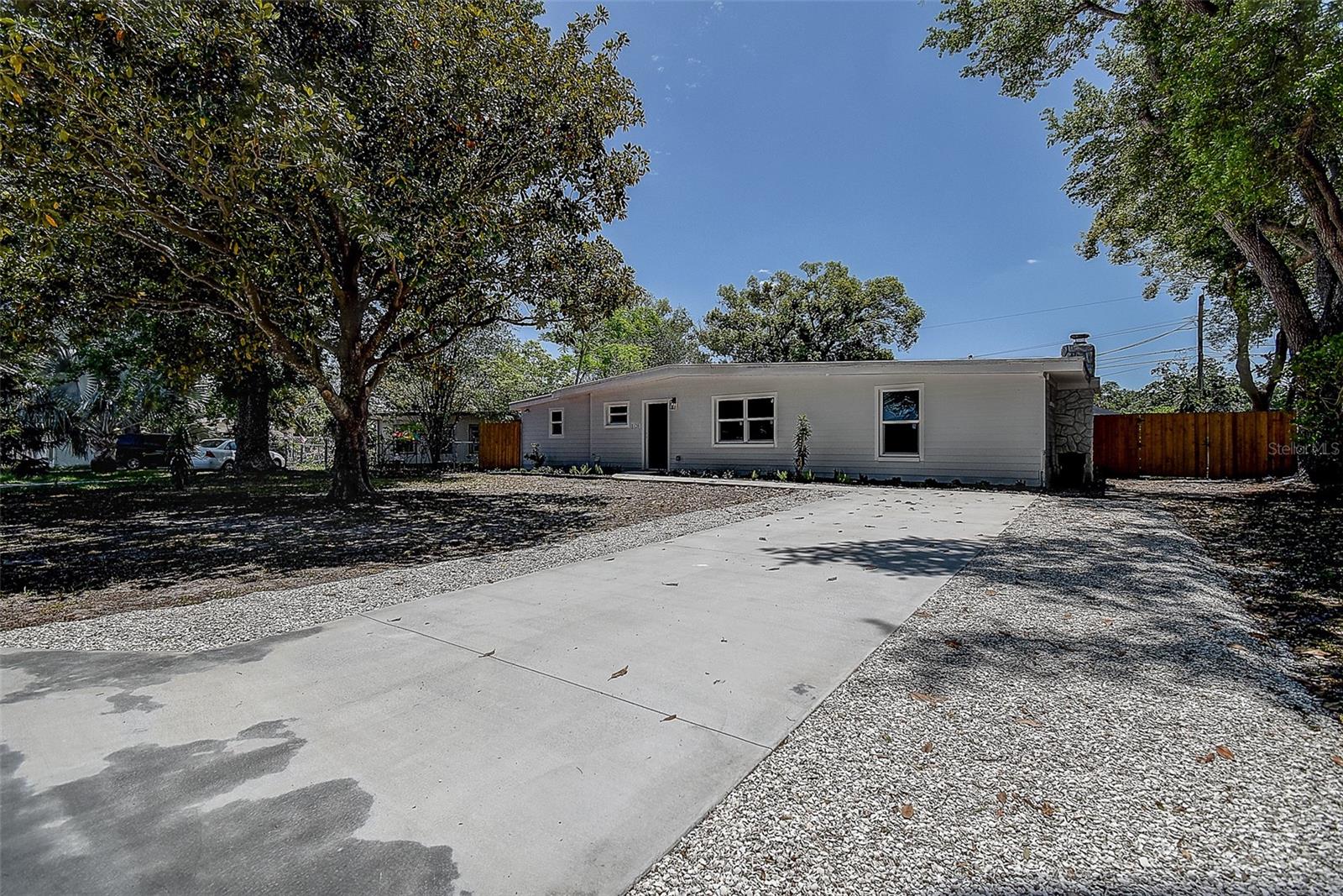 CROSS BAYOU ESTATES - Residential