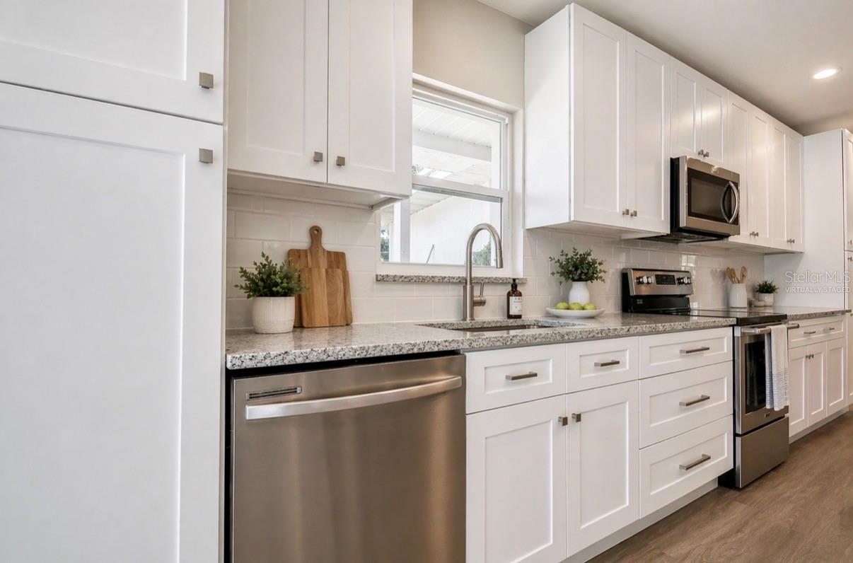 CROSS BAYOU ESTATES - Residential