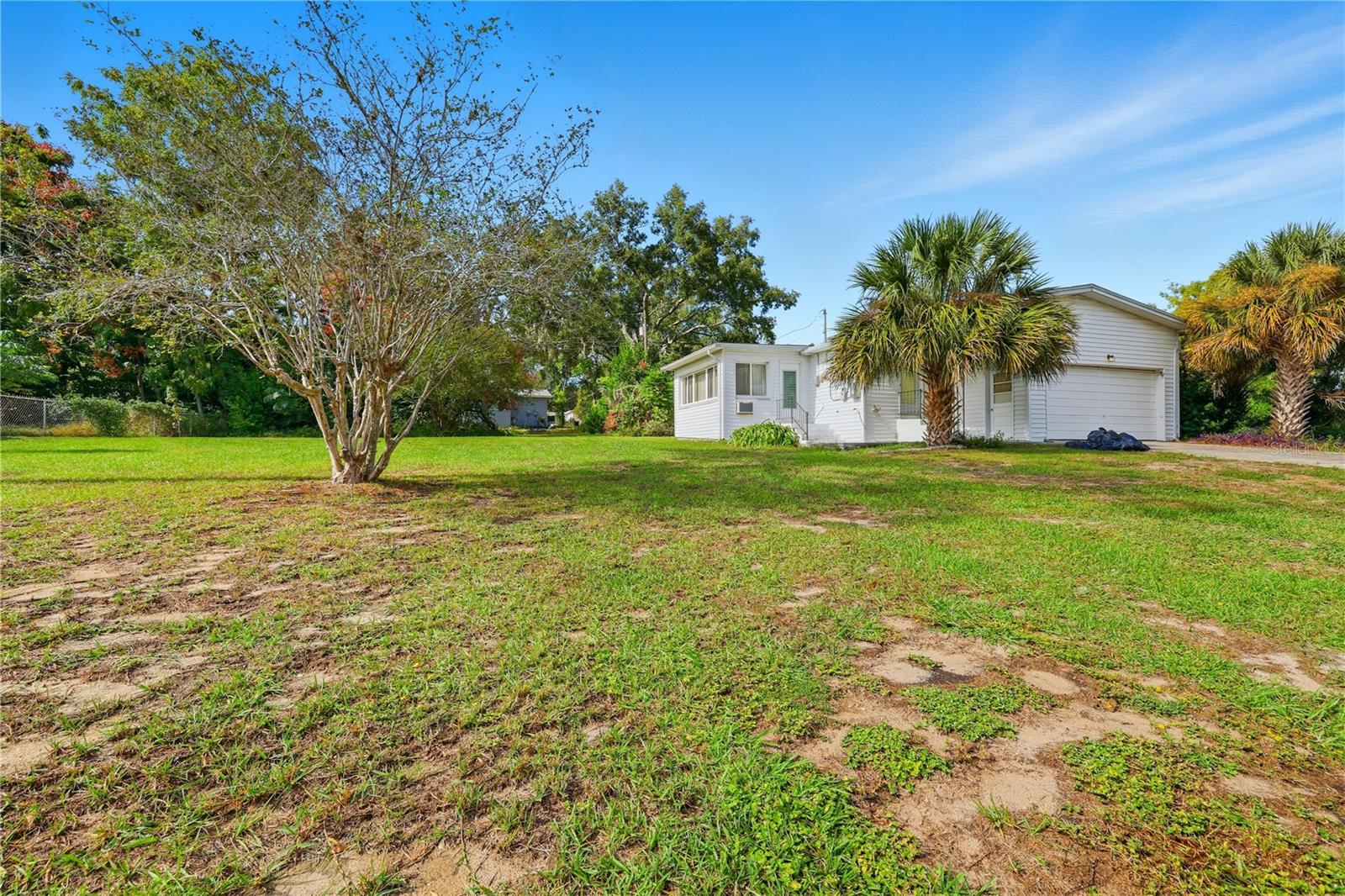 BEVERLY HILLS UNIT 02 - Residential