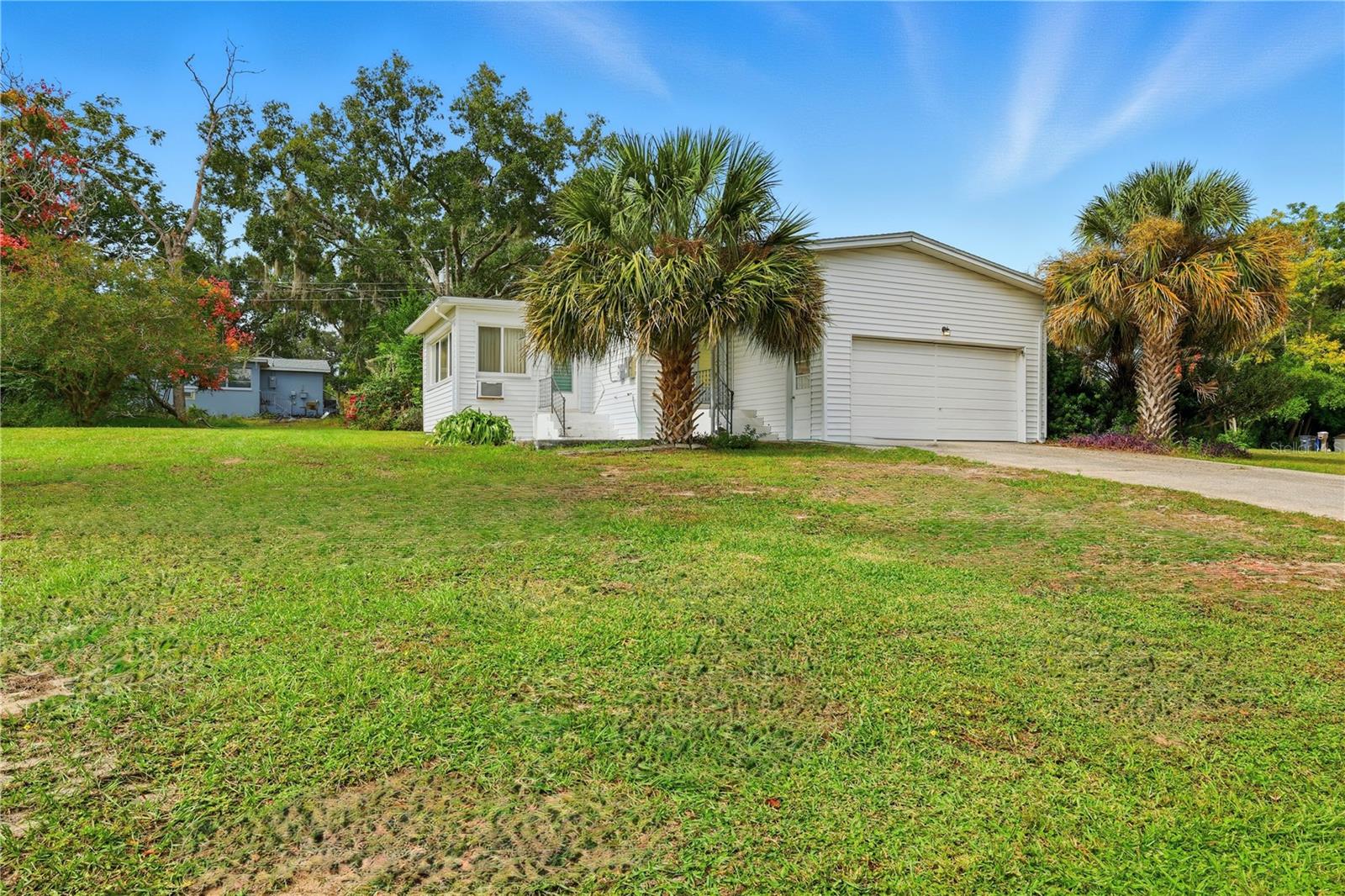 BEVERLY HILLS UNIT 02 - Residential