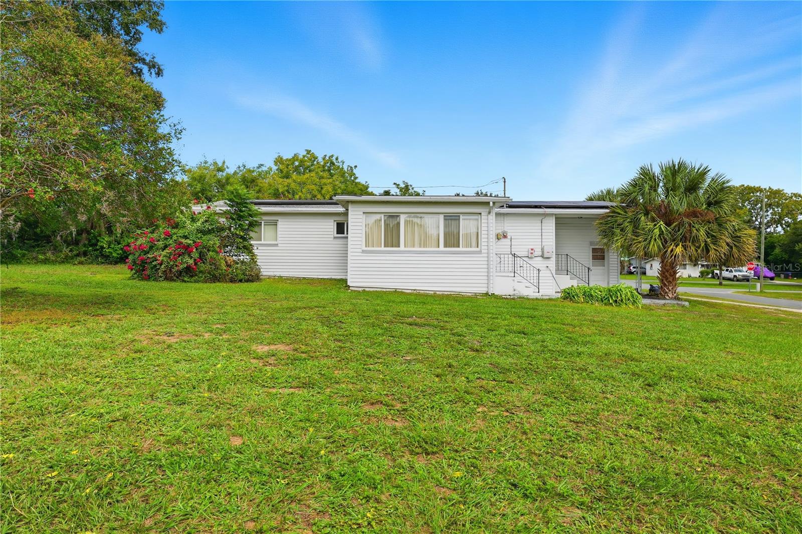 BEVERLY HILLS UNIT 02 - Residential