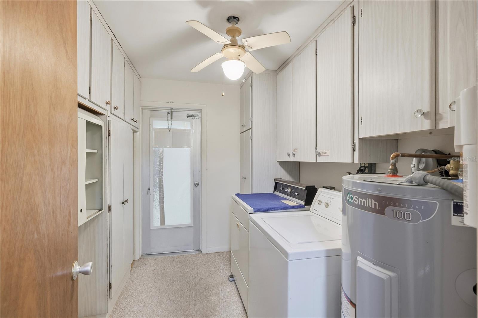 BEVERLY HILLS UNIT 02 - Residential