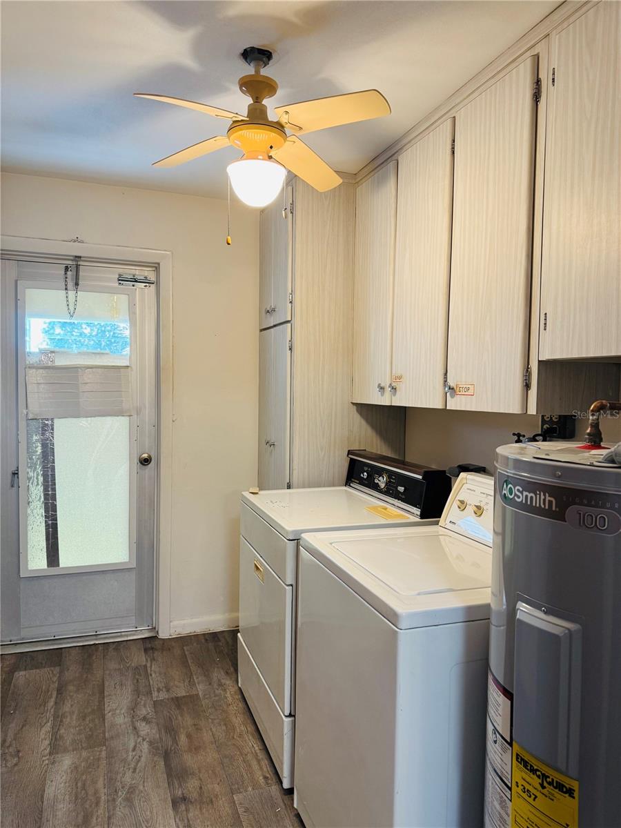 BEVERLY HILLS UNIT 02 - Residential