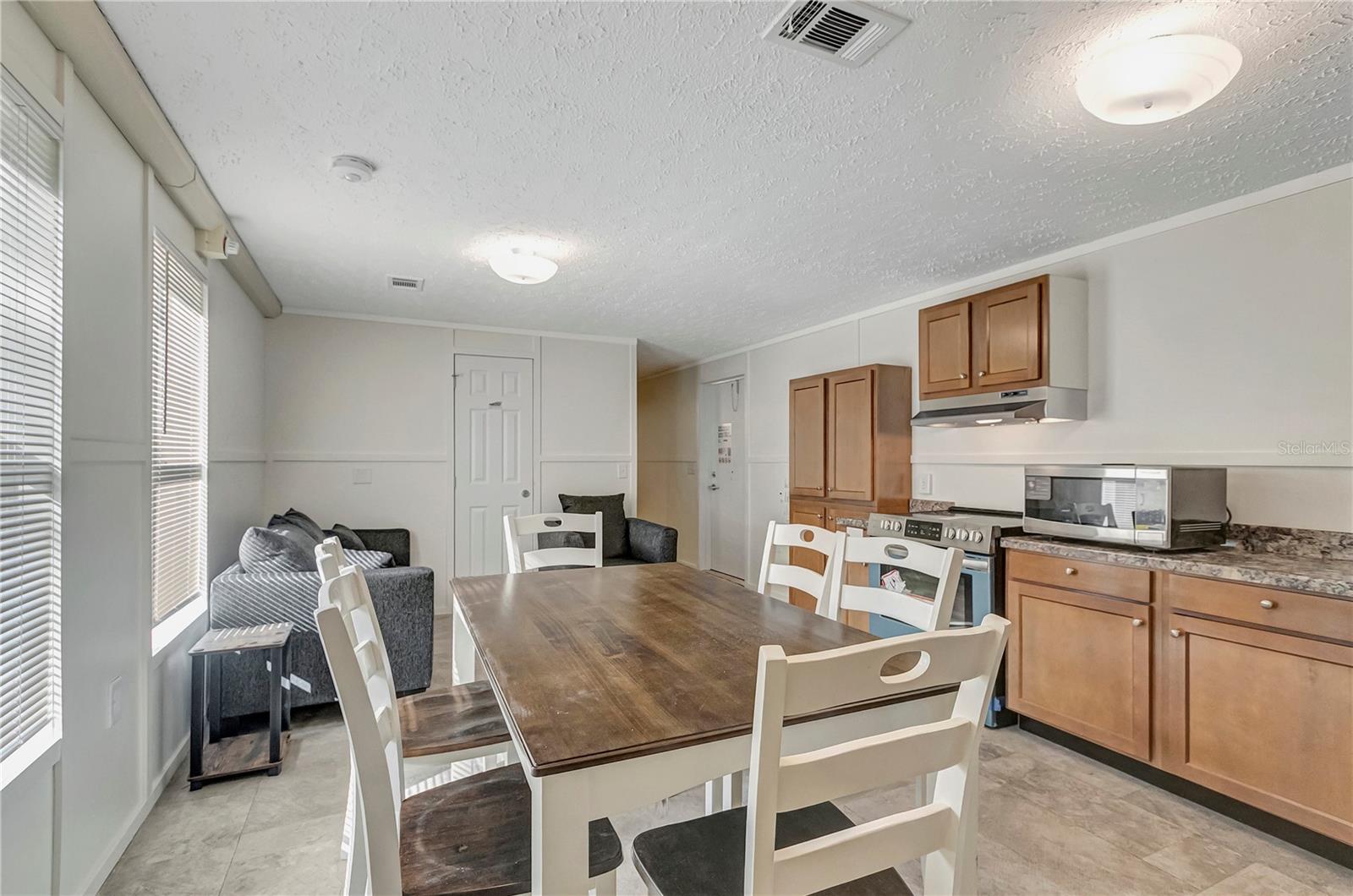 MAYFAIR GARDEN ACRES - Residential