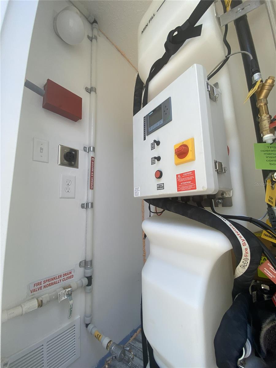 MAYFAIR GARDEN ACRES - Residential