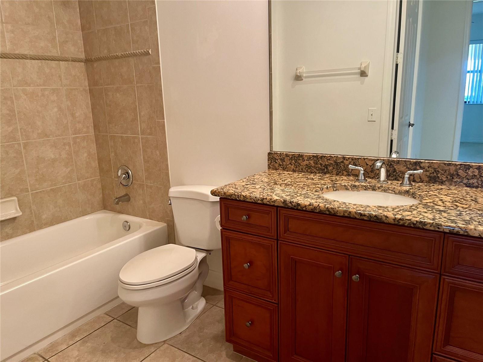 OUTLOOK COVE - Residential Lease