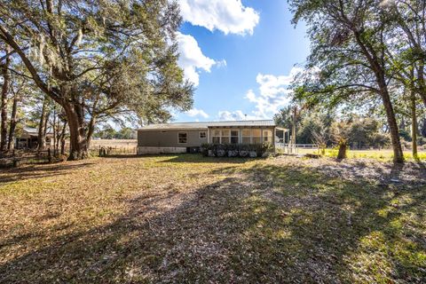 A home in FORT WHITE