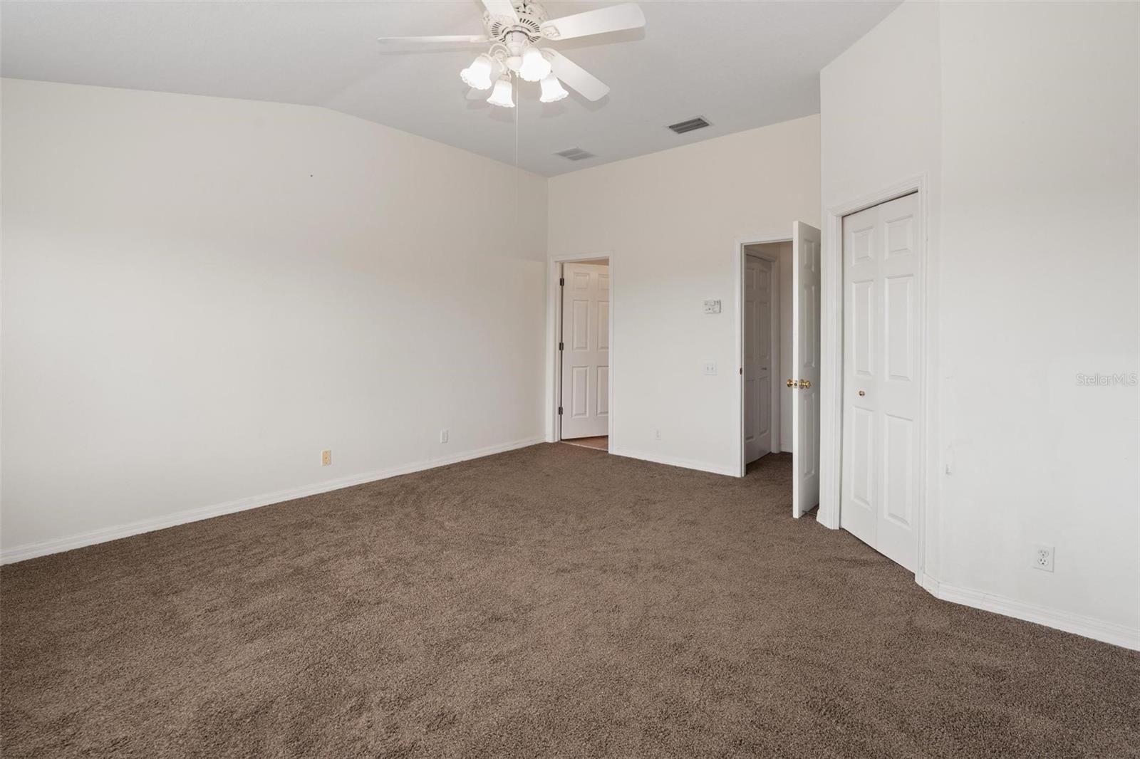 TOWNHOMES AT MILLBROOKE RANCH - Residential