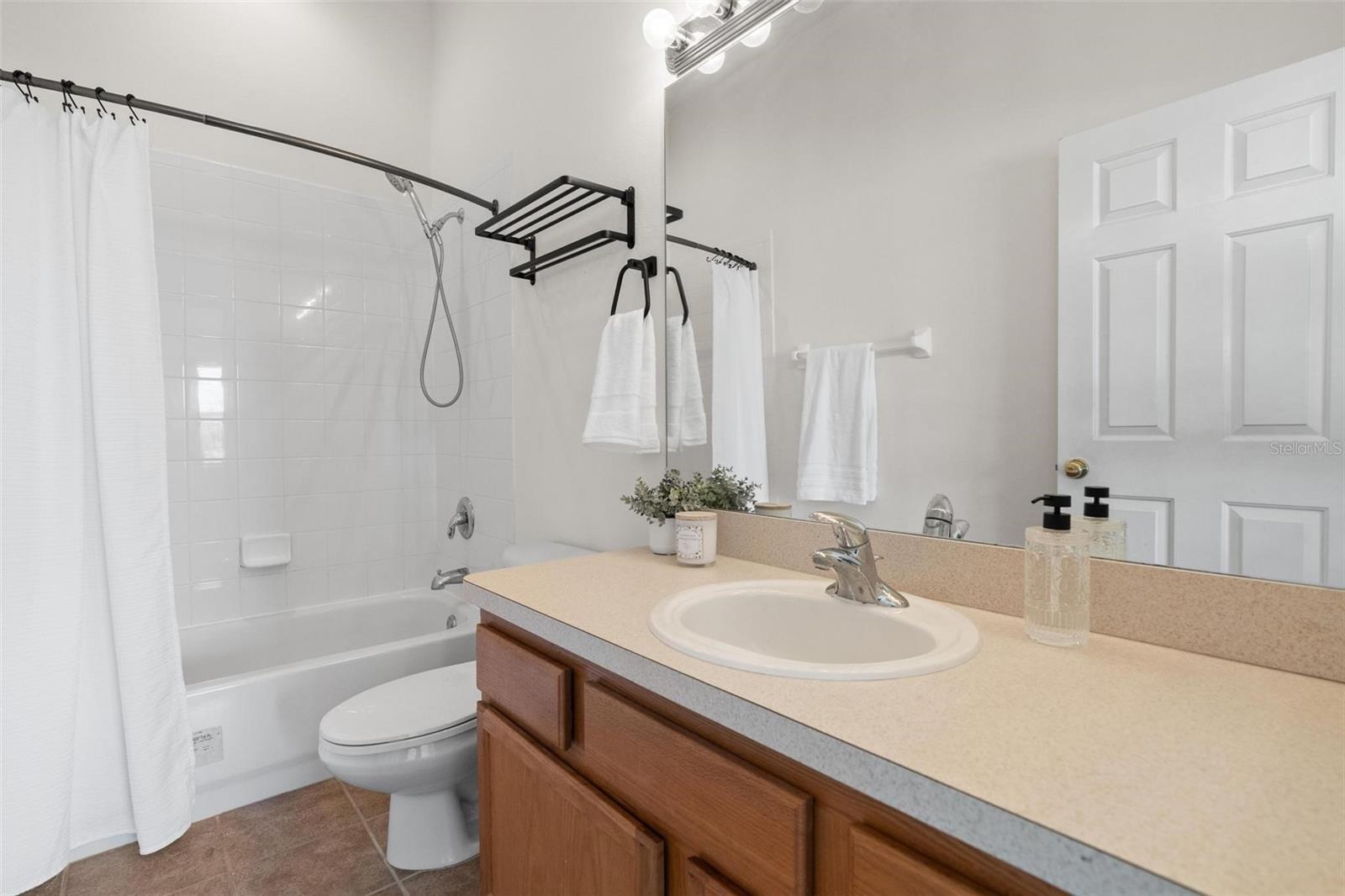 TOWNHOMES AT MILLBROOKE RANCH - Residential