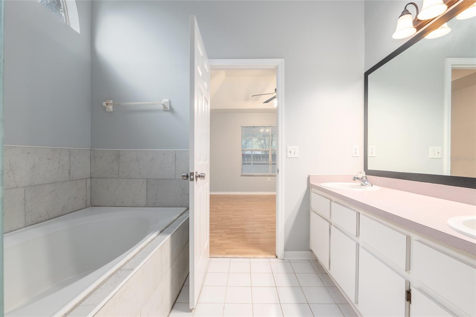 GRAND CENTRAL STA CLUSTER PH I - Residential
