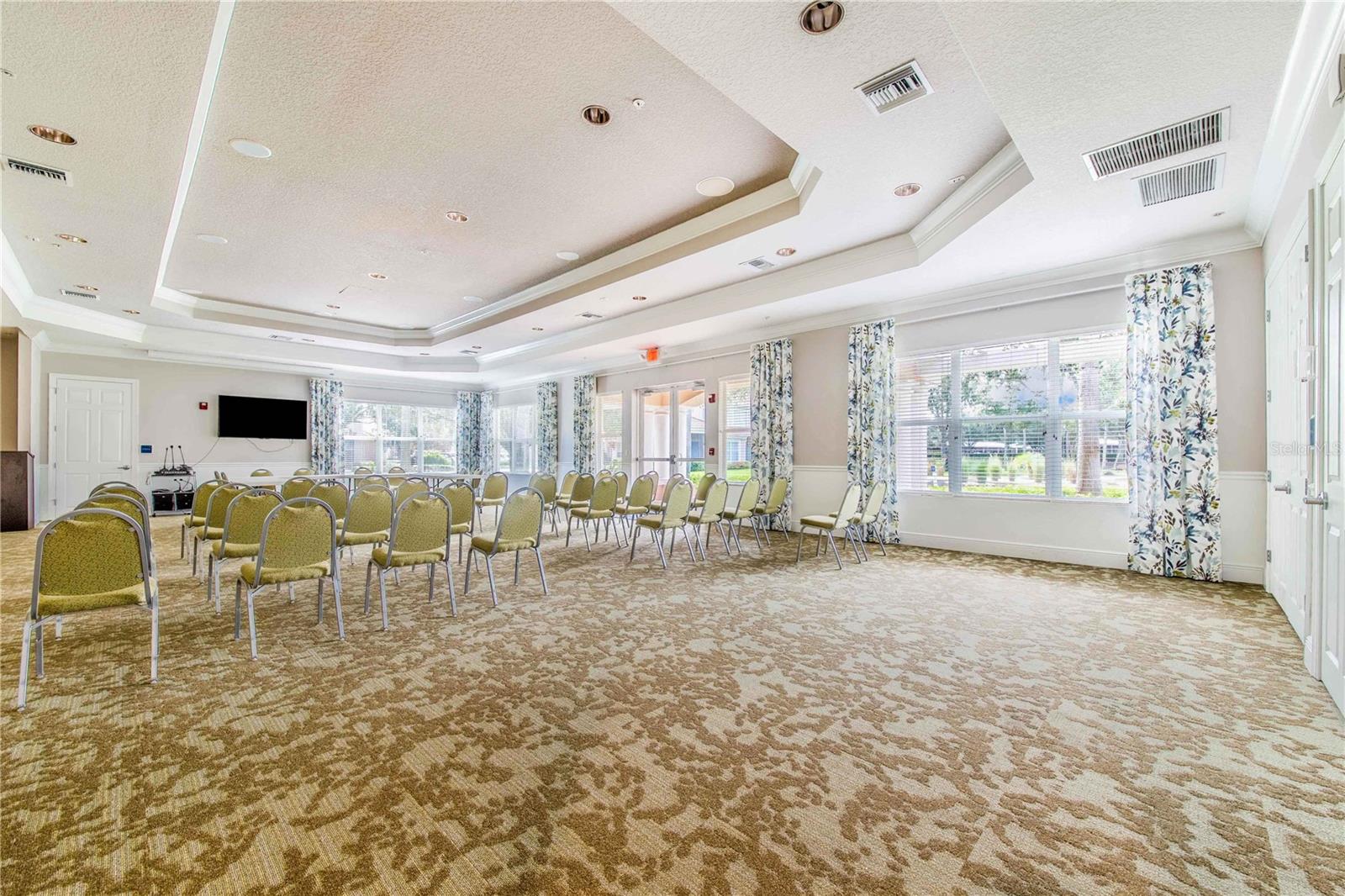 PROMENADES AT BELLATRAE CONDO PH 16 BLDG 40 - Residential