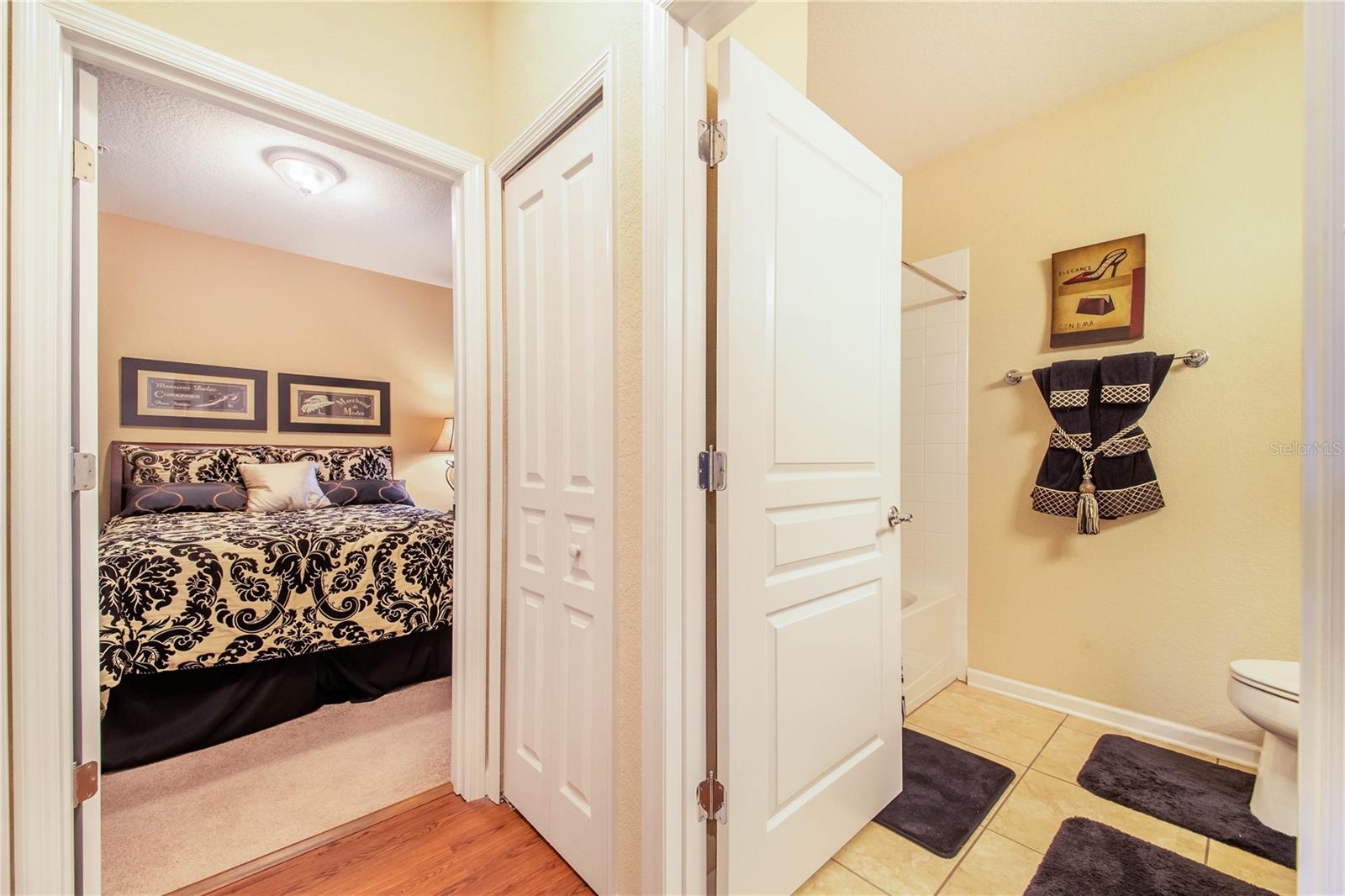 PROMENADES AT BELLATRAE CONDO PH 16 BLDG 40 - Residential