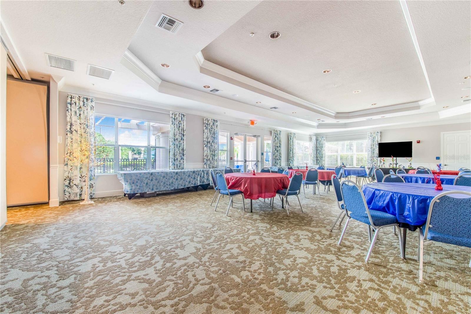 PROMENADES AT BELLATRAE CONDO PH 16 BLDG 40 - Residential