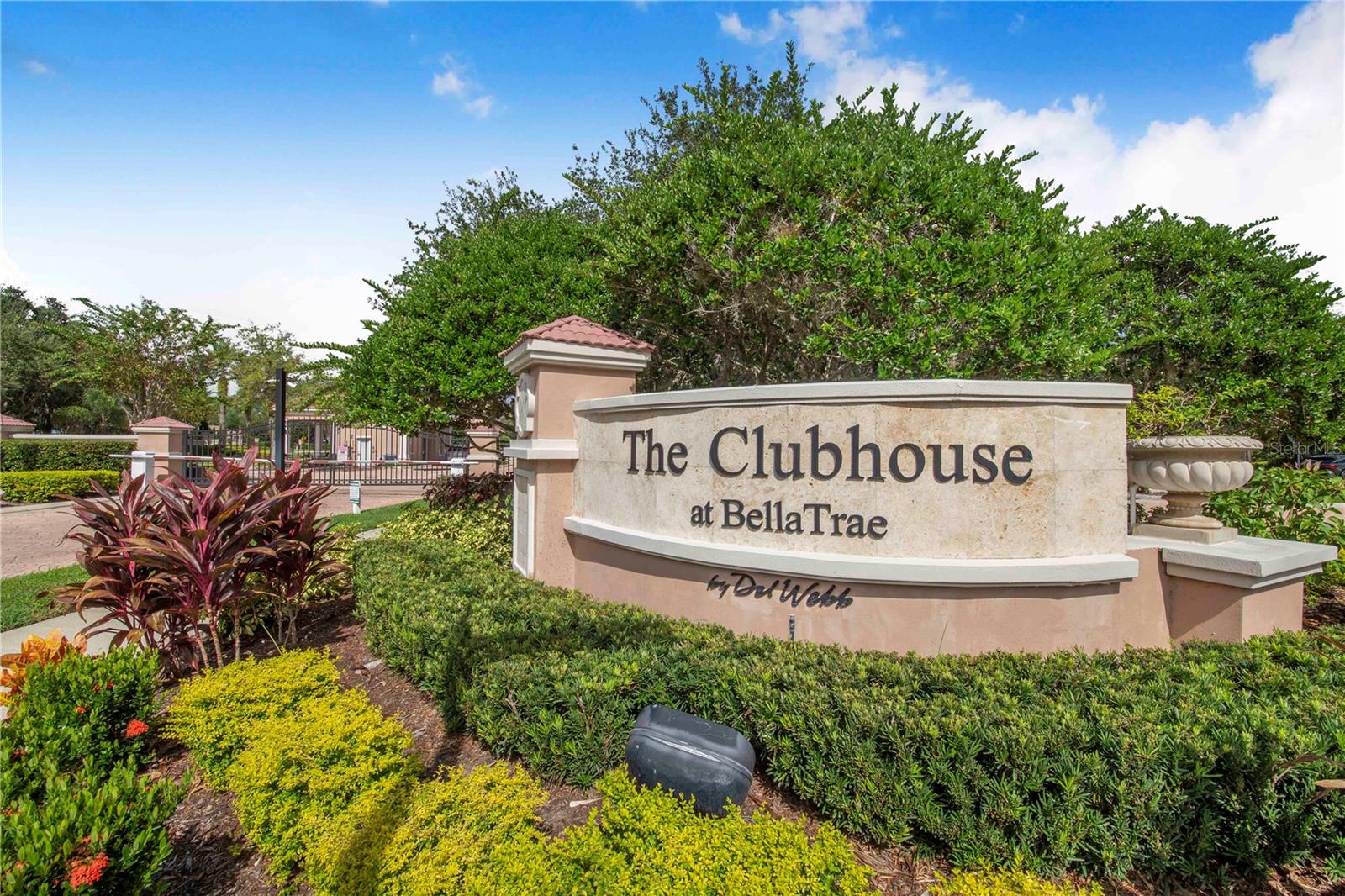 PROMENADES AT BELLATRAE CONDO PH 16 BLDG 40 - Residential