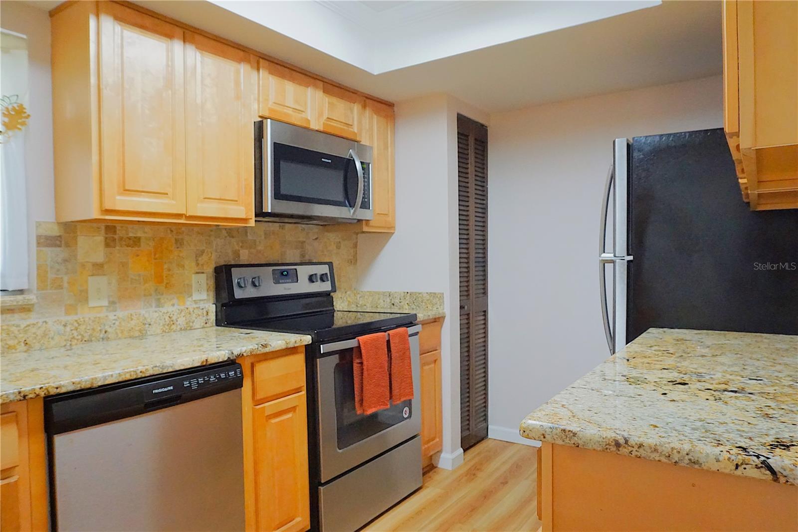 CARROLLWOOD VILL CHASE PH 5 - Residential