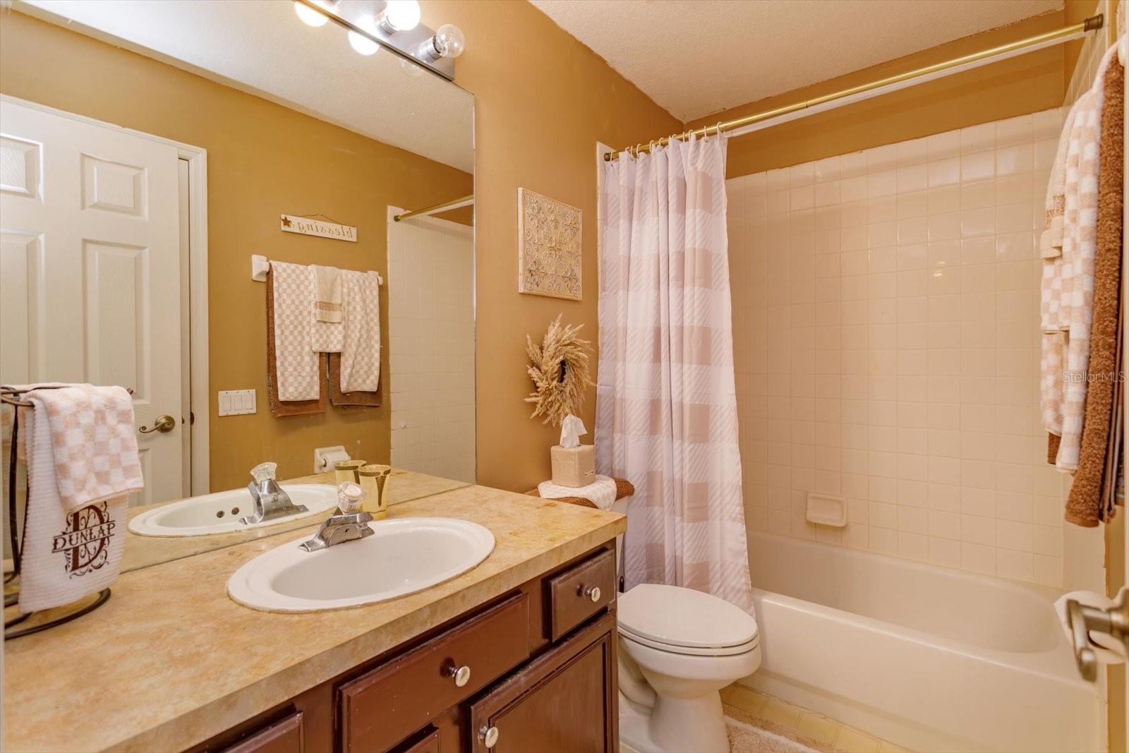 SENECA BEND - Residential