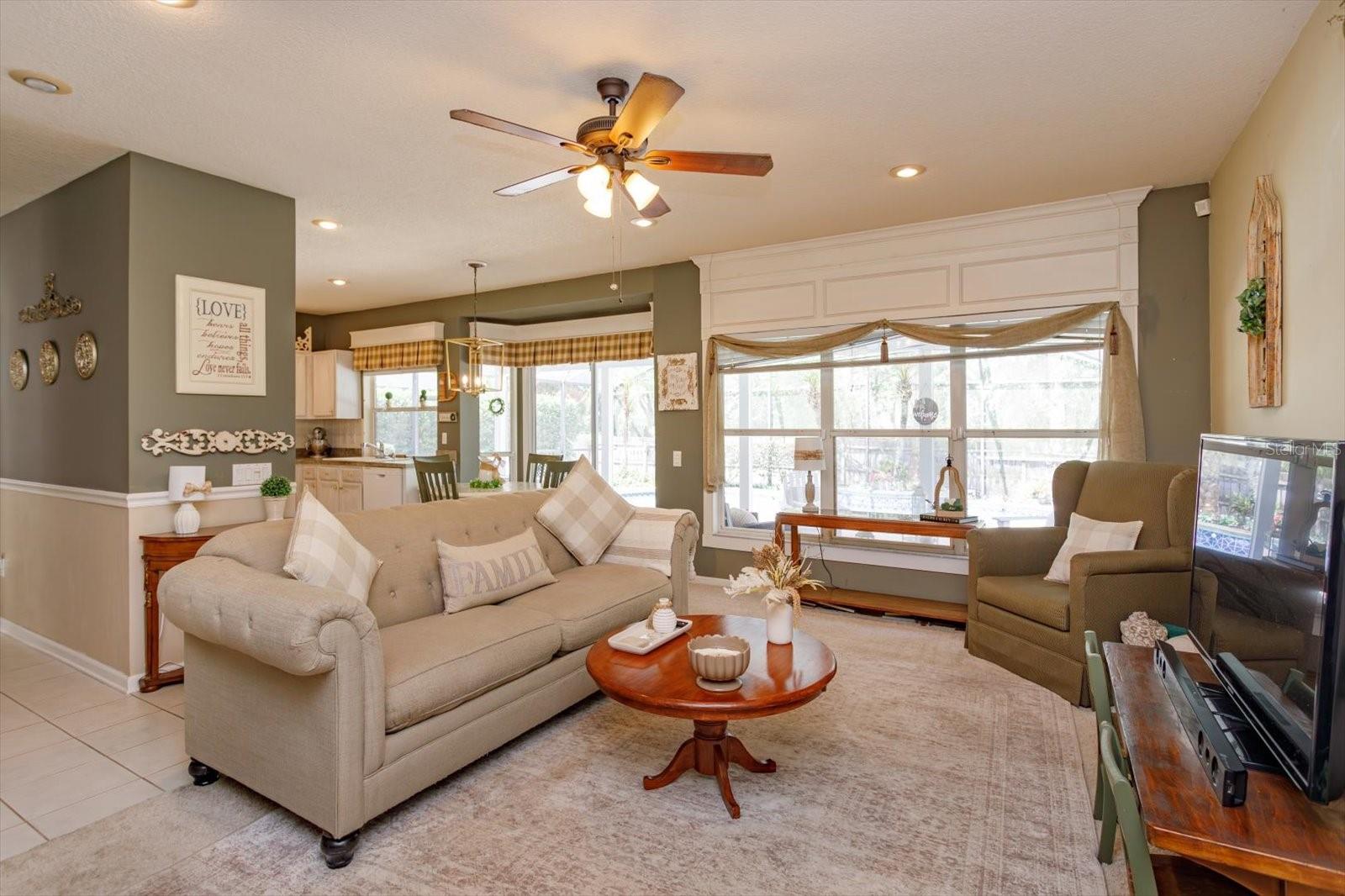 SENECA BEND - Residential