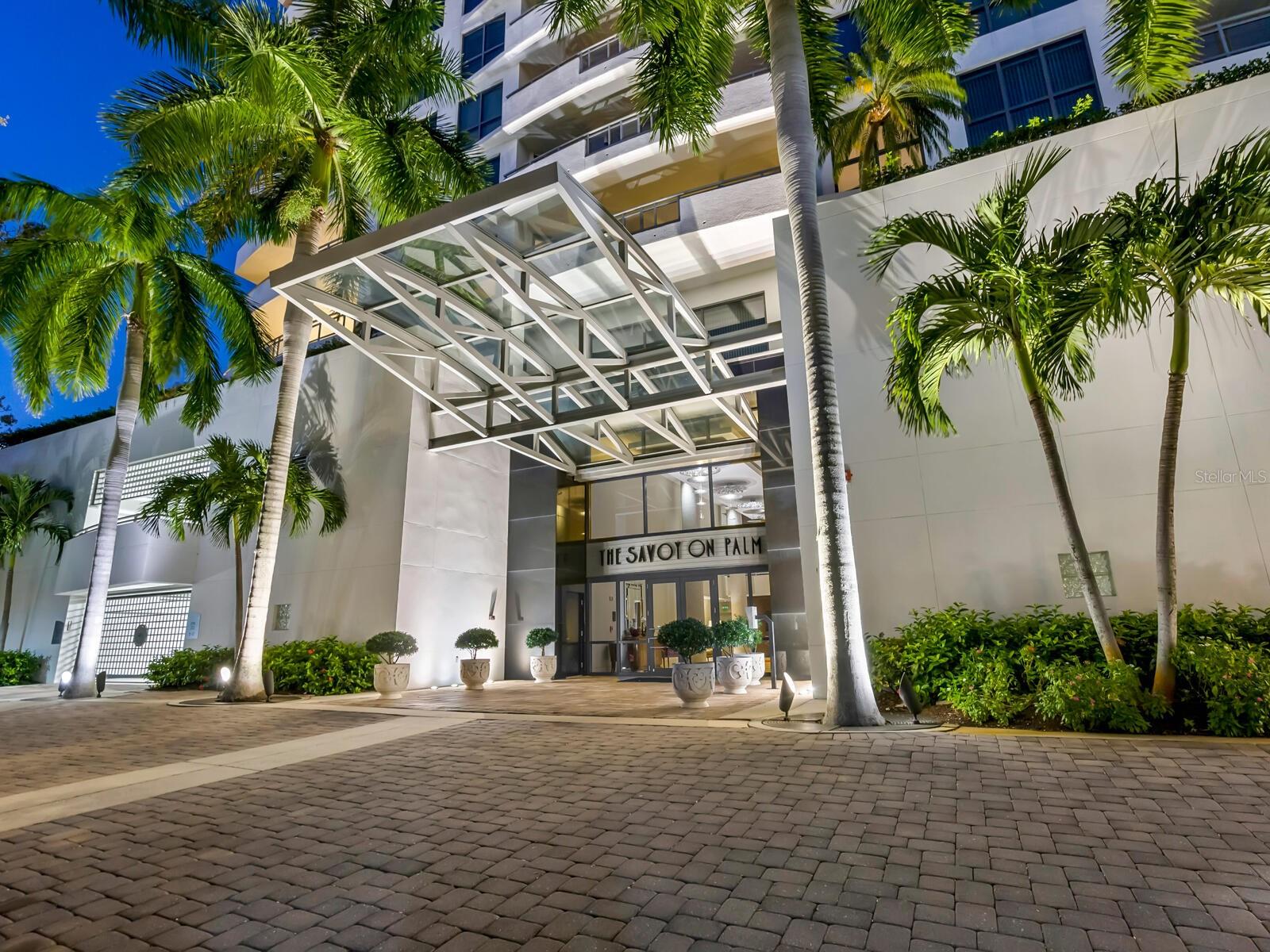 THE SAVOY ON PALM - Residential