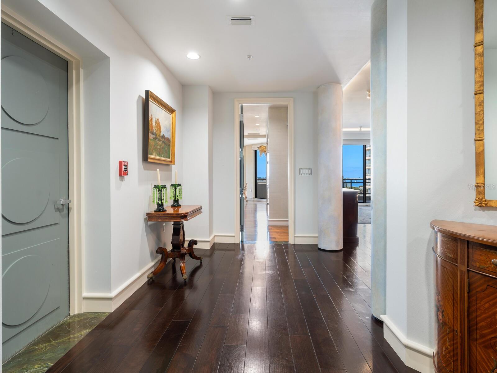 THE SAVOY ON PALM - Residential