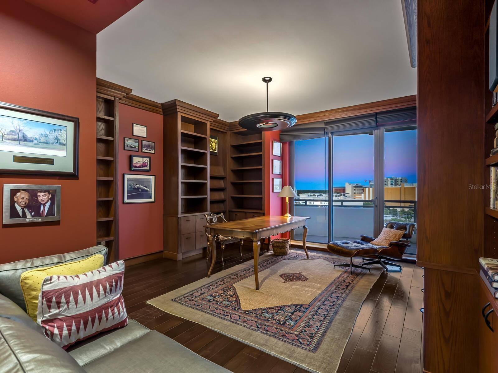 THE SAVOY ON PALM - Residential