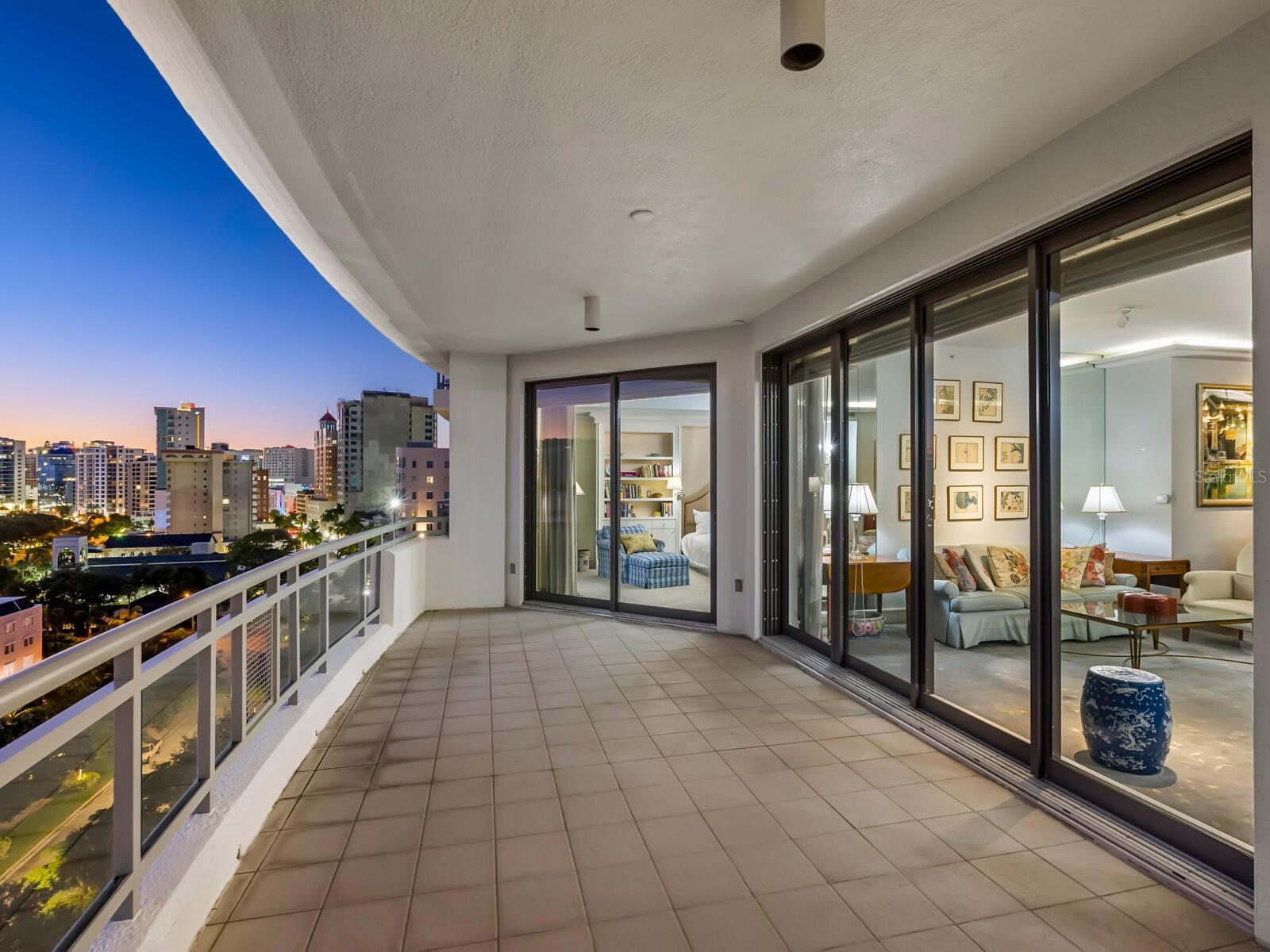 THE SAVOY ON PALM - Residential