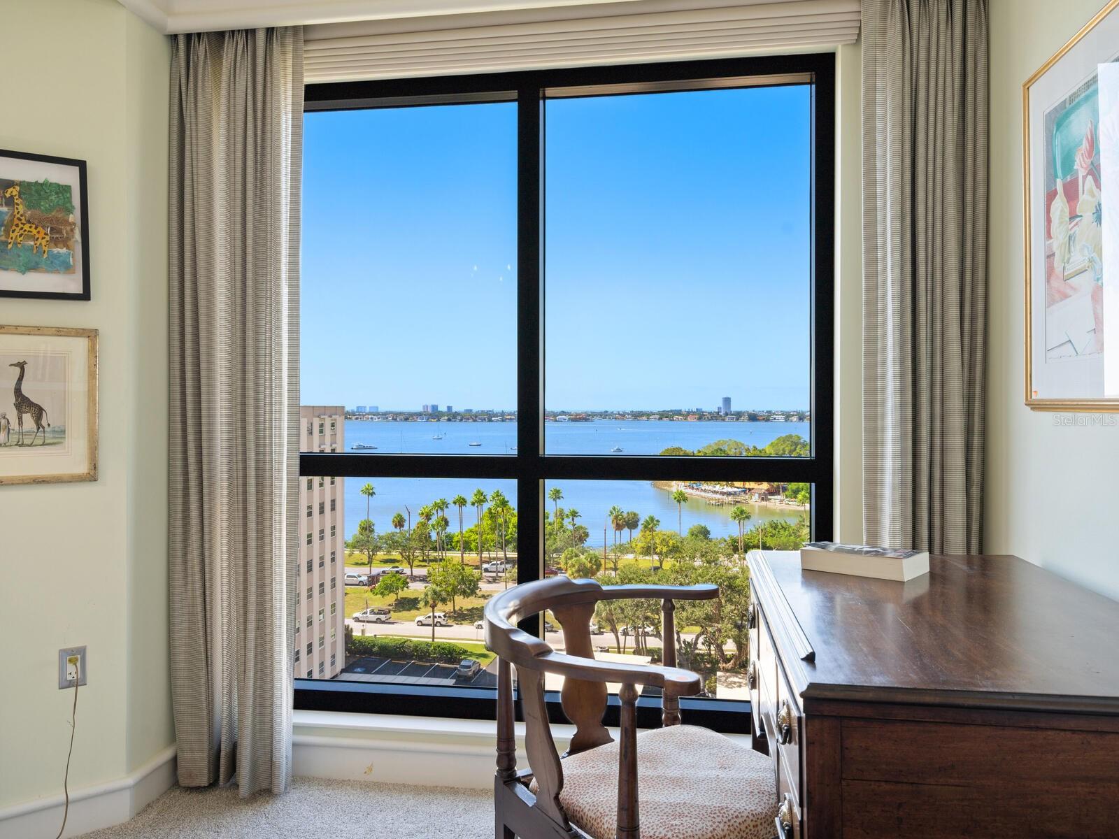 THE SAVOY ON PALM - Residential