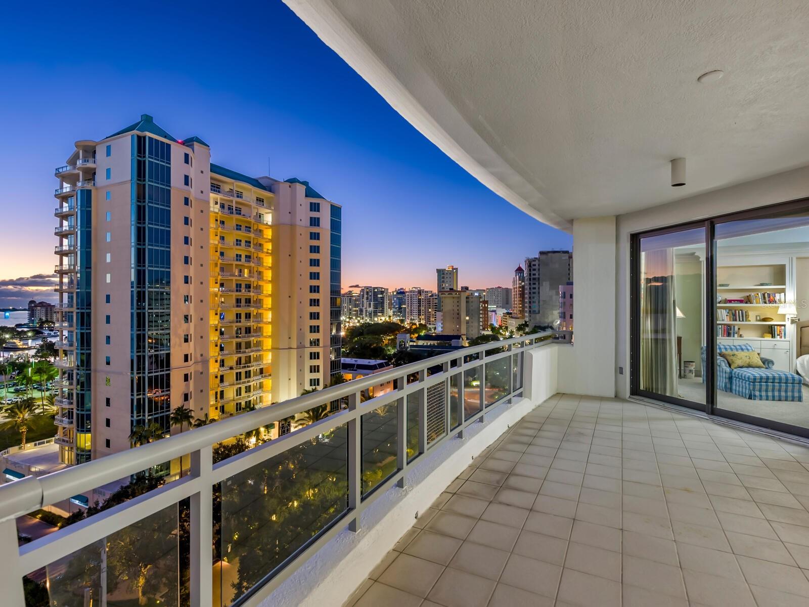 THE SAVOY ON PALM - Residential