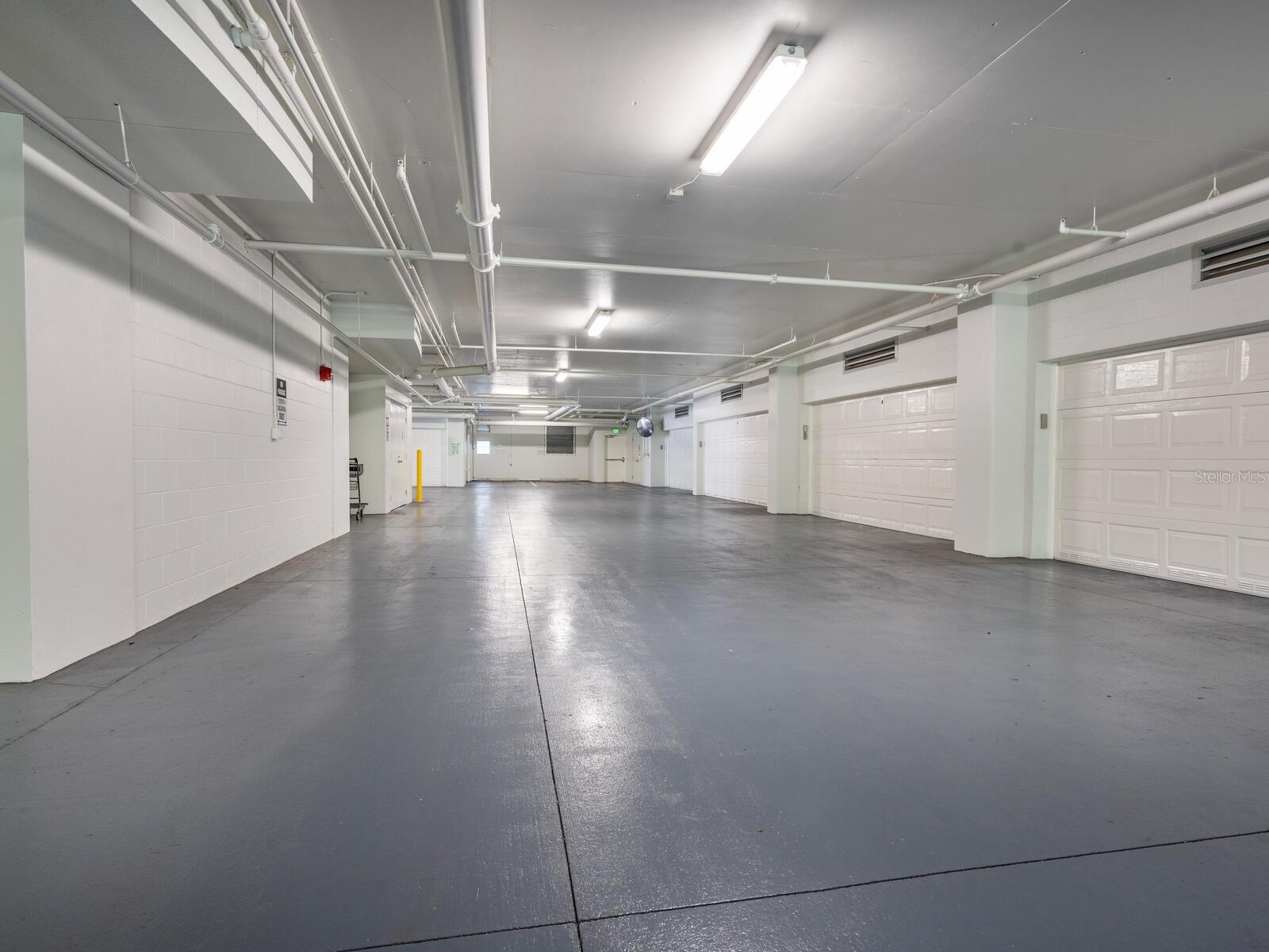 THE SAVOY ON PALM - Residential