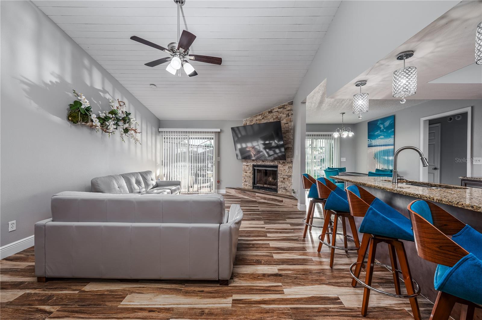 SYMPHONY ISLES UNIT TWO - Residential