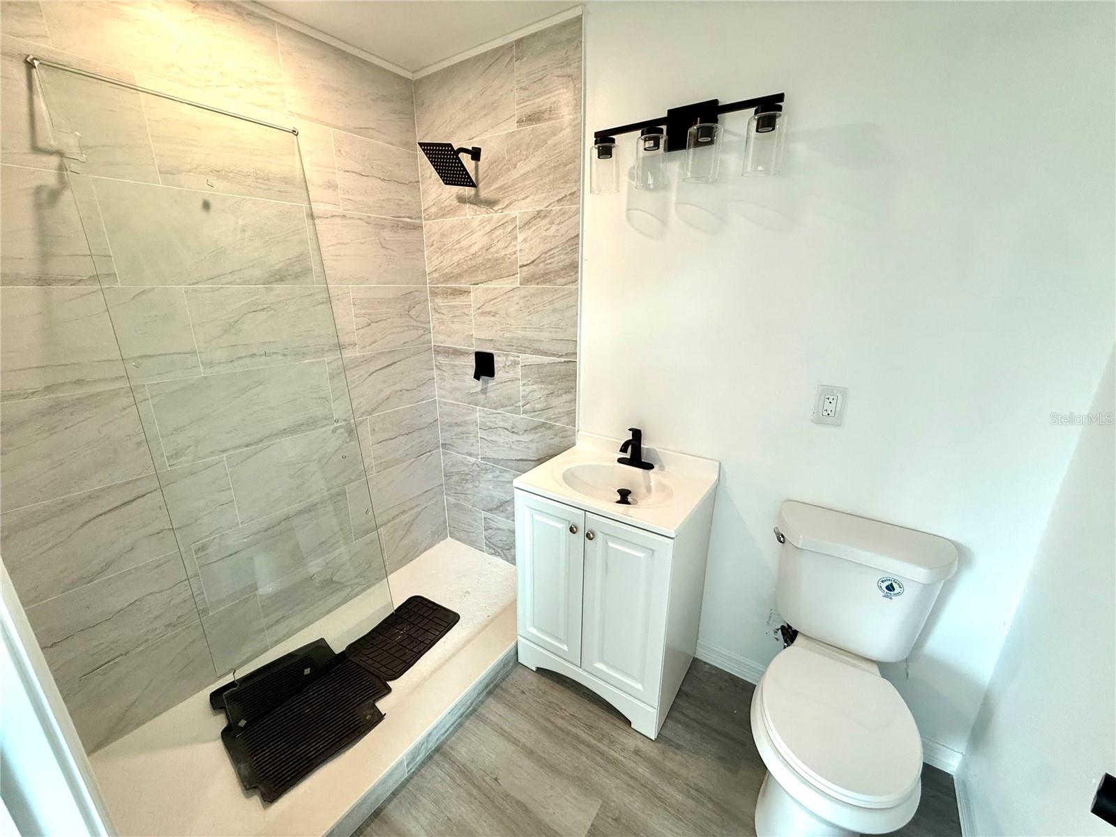 ALBERT LEE RIDGE ADD 03 - Residential