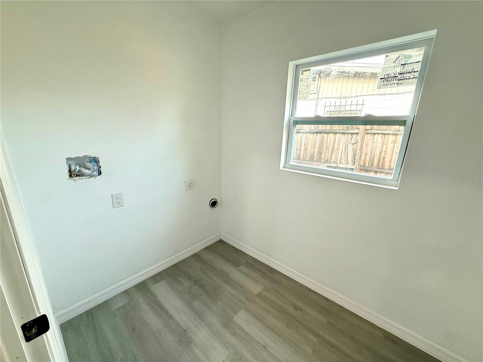 ALBERT LEE RIDGE ADD 03 - Residential