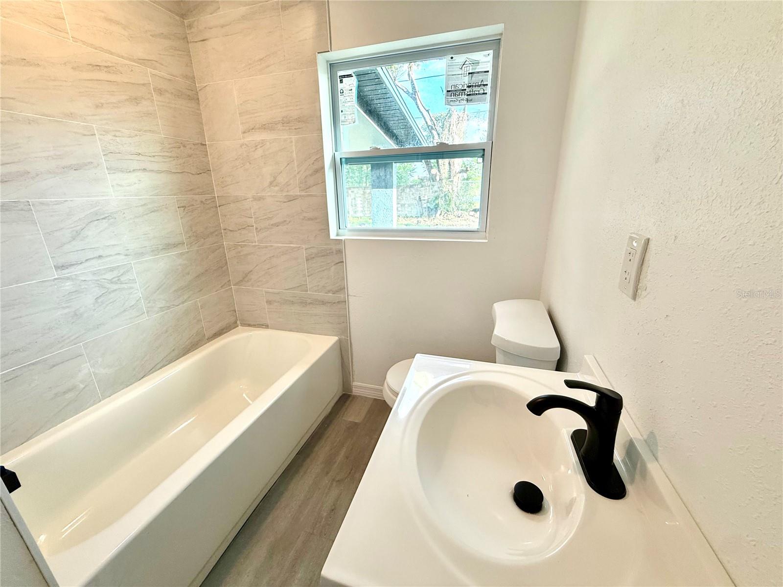 ALBERT LEE RIDGE ADD 03 - Residential