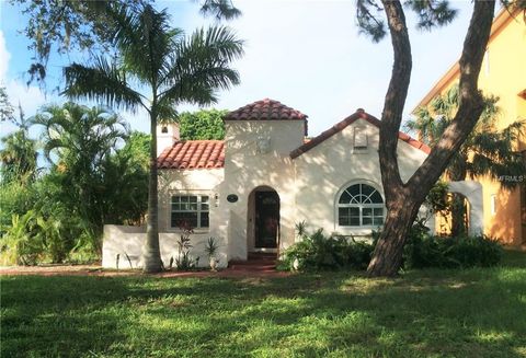 A home in SARASOTA