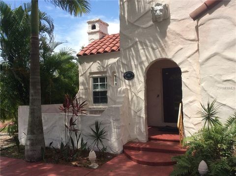 A home in SARASOTA