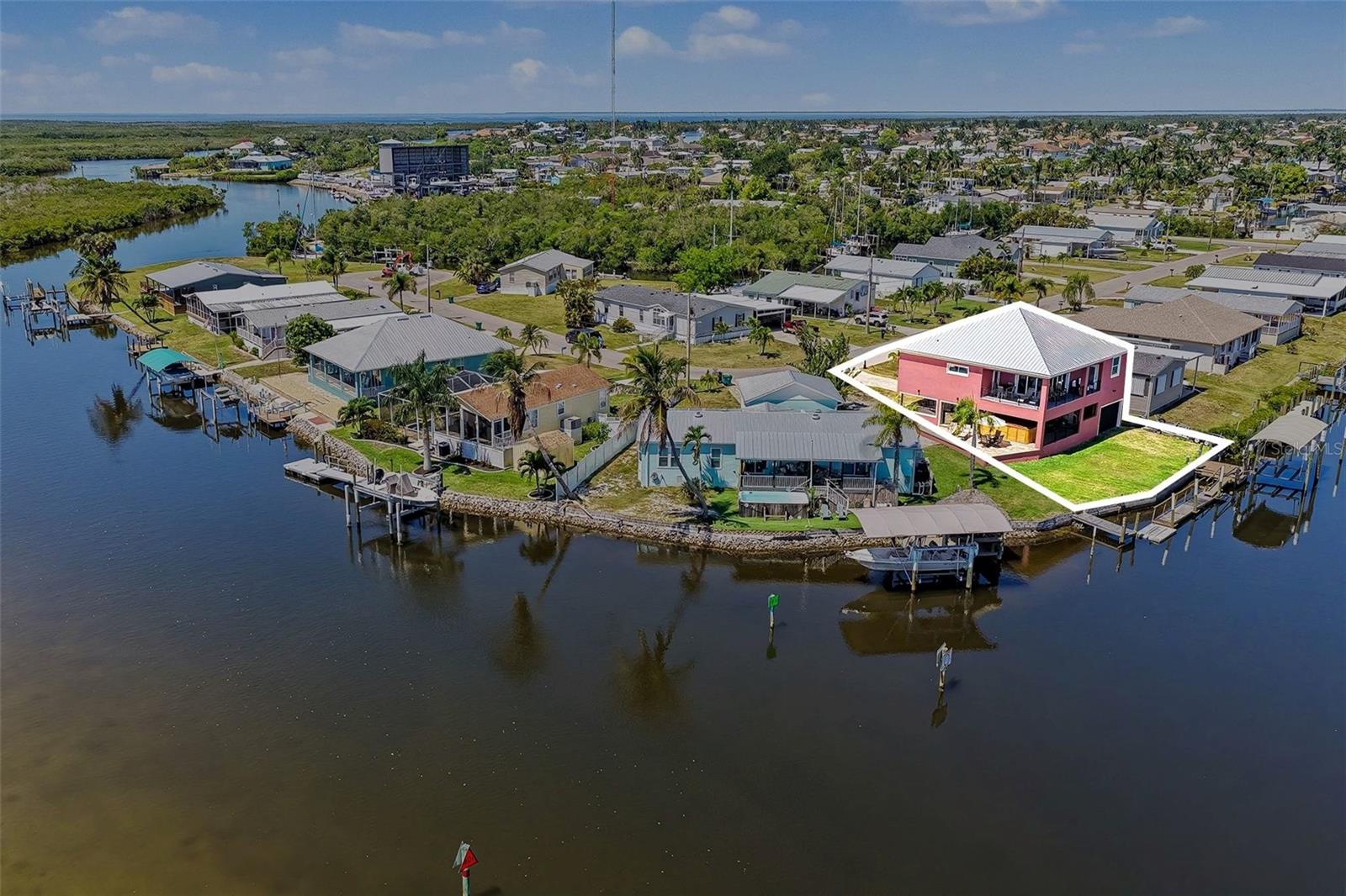 RIVIERA LAGOONS - Residential