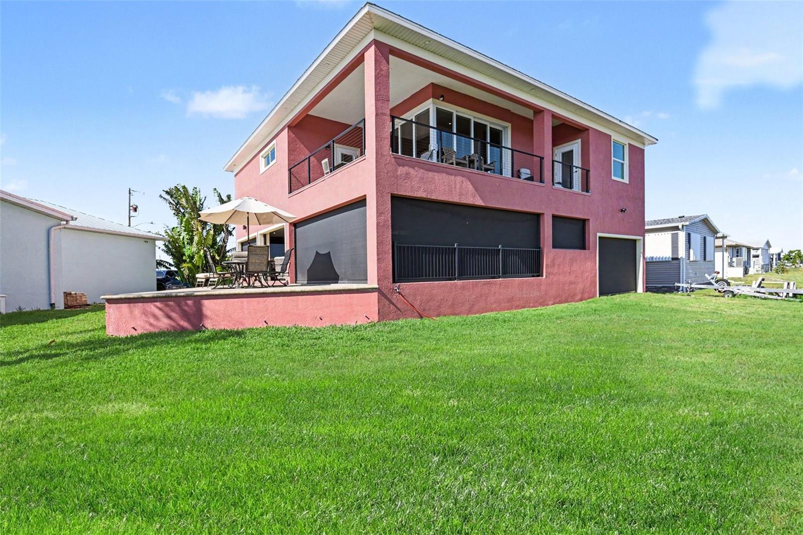 RIVIERA LAGOONS - Residential