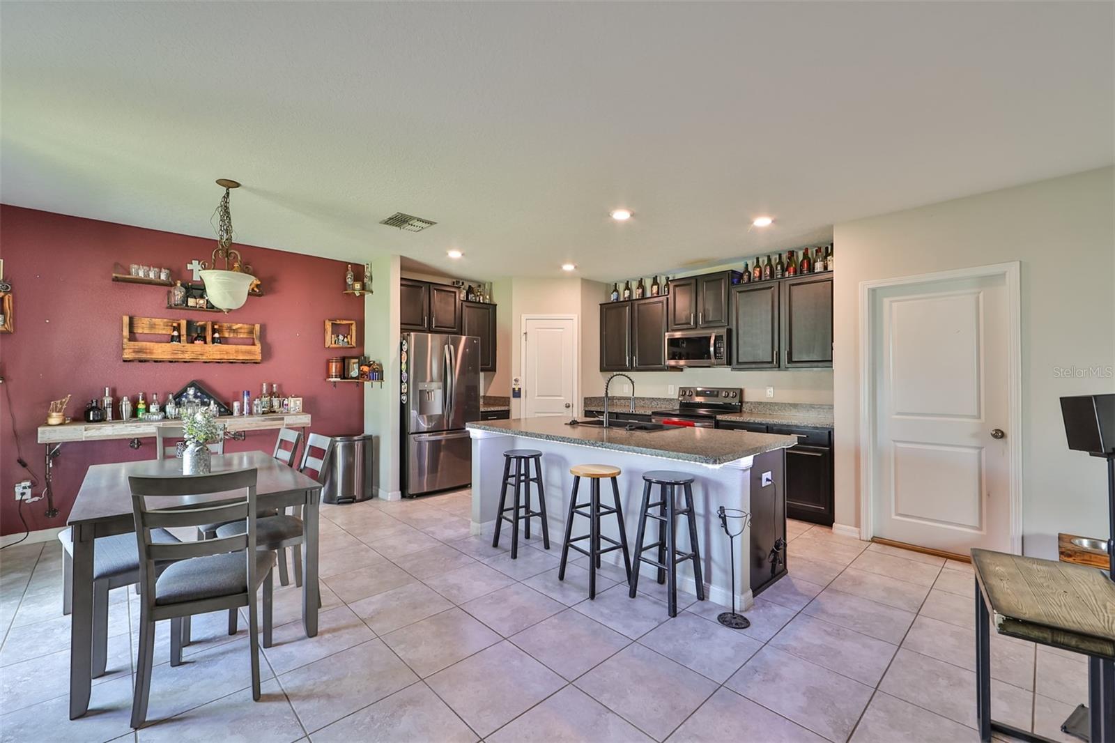 RIVERBEND WEST PH 1 - Residential