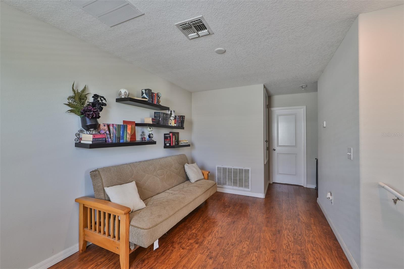 RIVERBEND WEST PH 1 - Residential