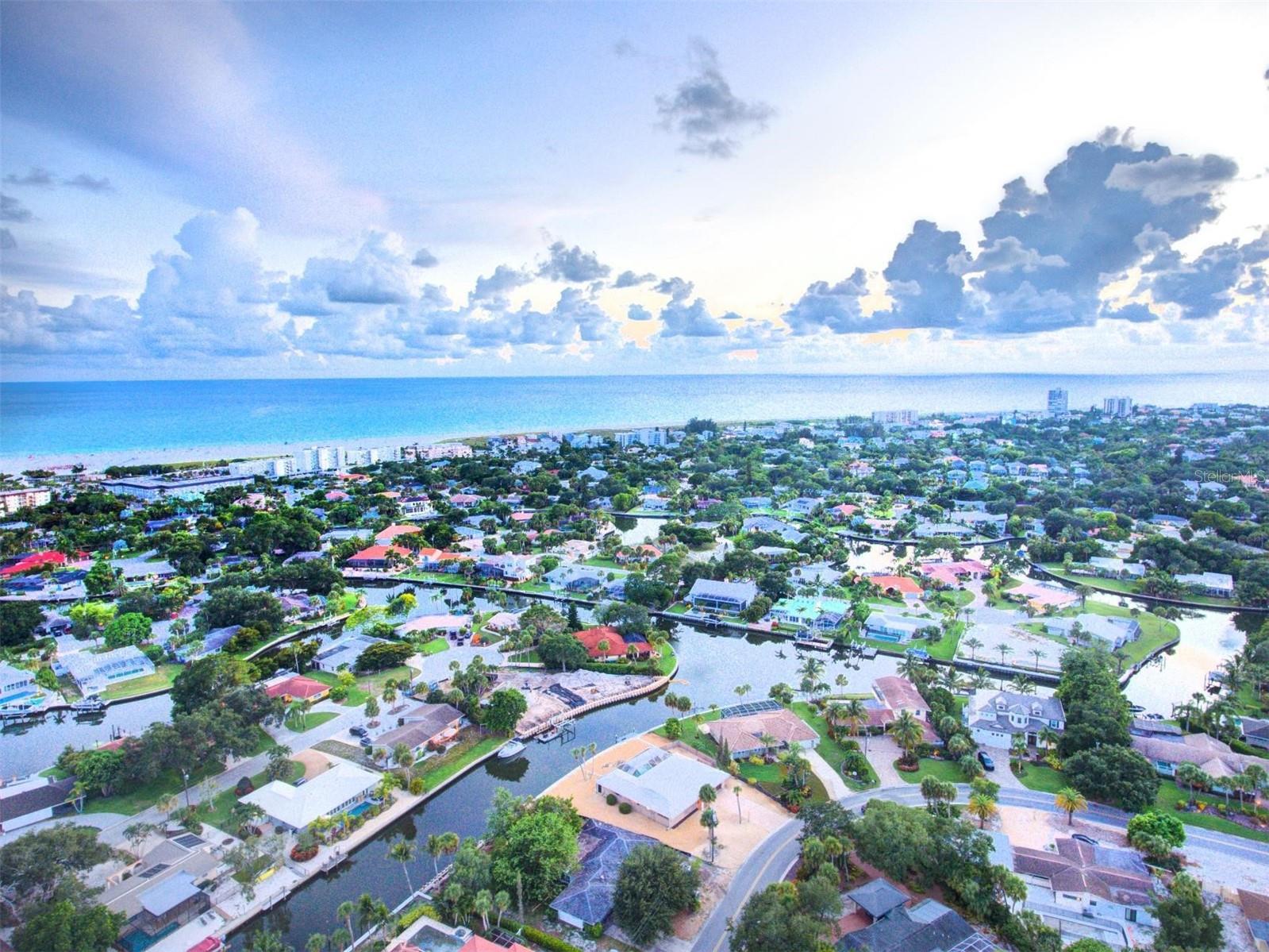 SIESTA ISLES - Residential Lease