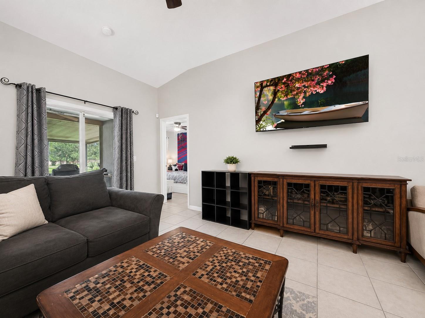 3012 SUMMER HOUSE DRIVE