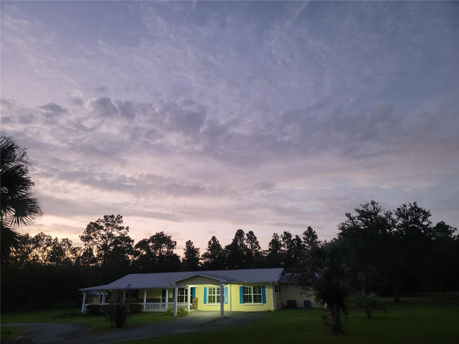 RAINBOW LAKES ESTATE - Residential