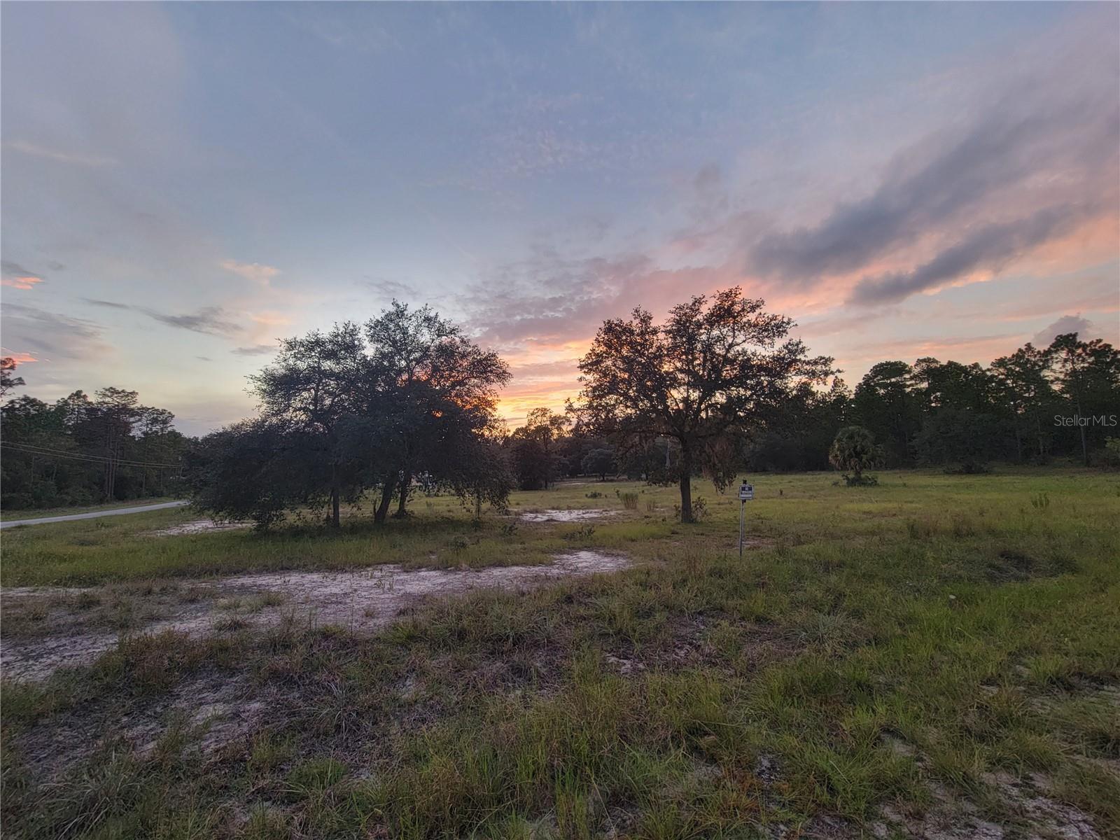 RAINBOW LAKES ESTATE - Residential