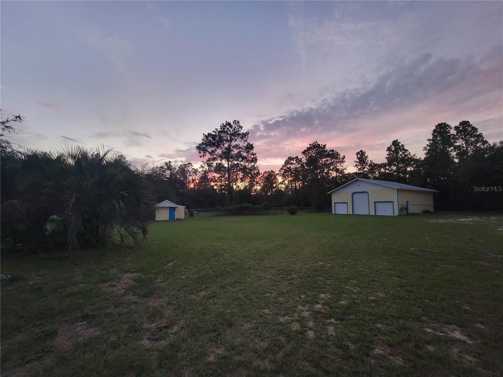 RAINBOW LAKES ESTATE - Residential