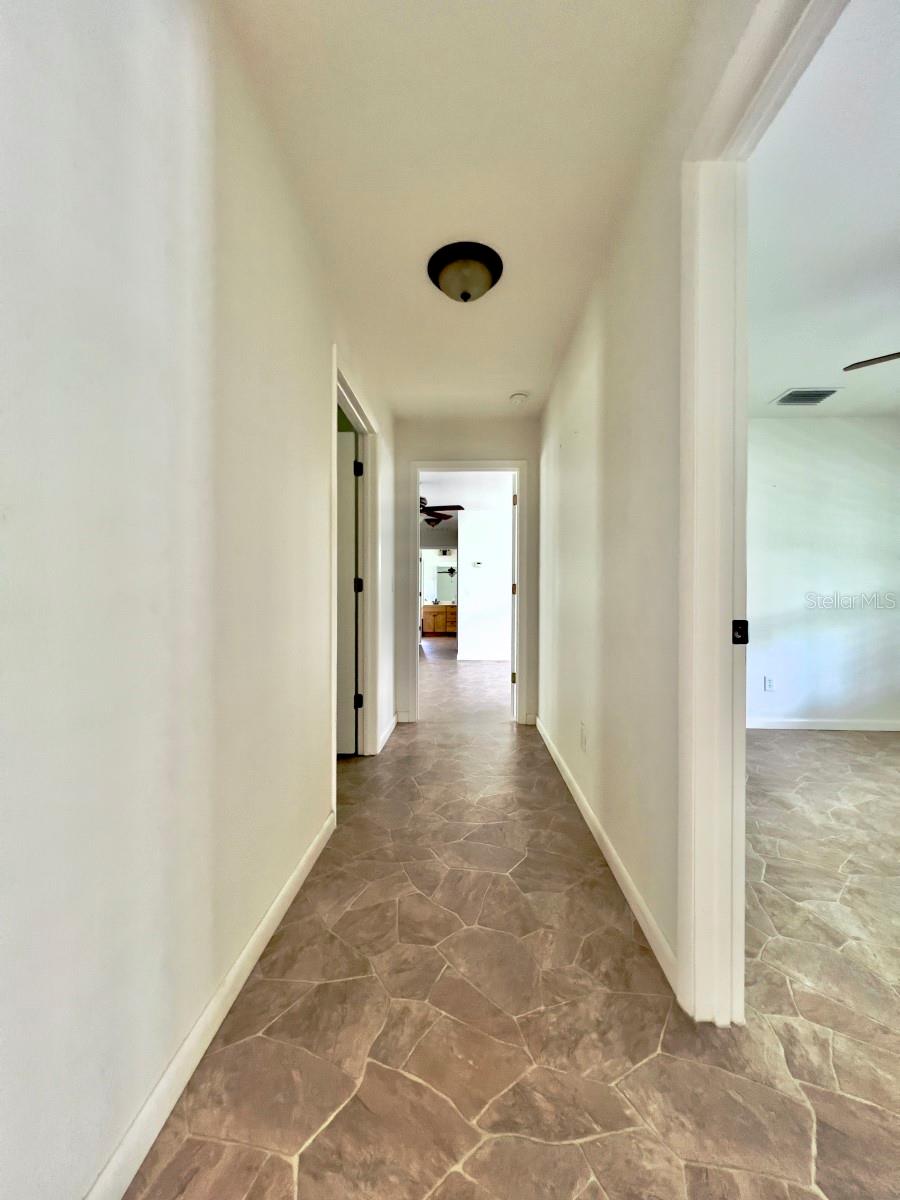 RAINBOW LAKES ESTATE - Residential