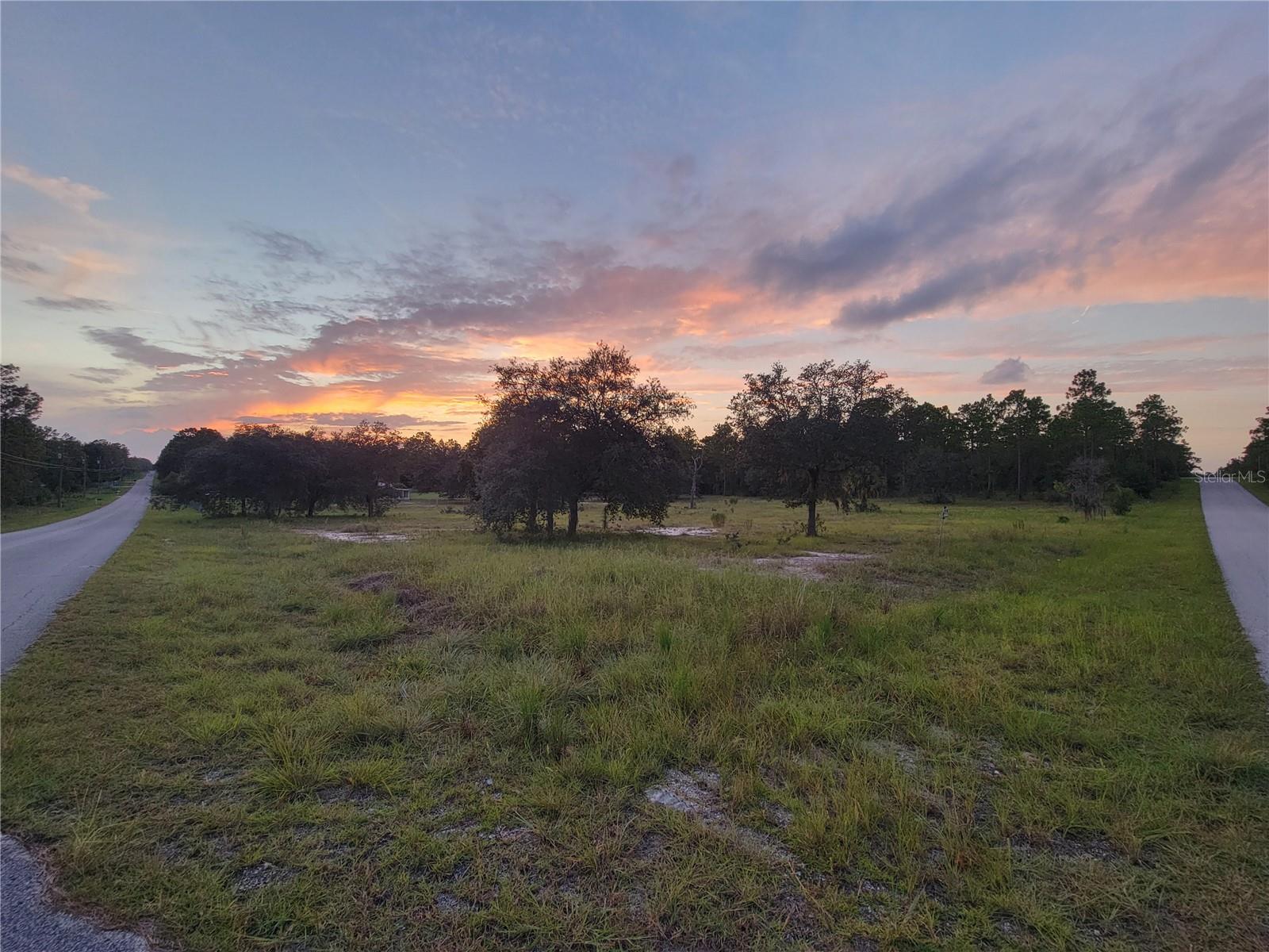 RAINBOW LAKES ESTATE - Residential